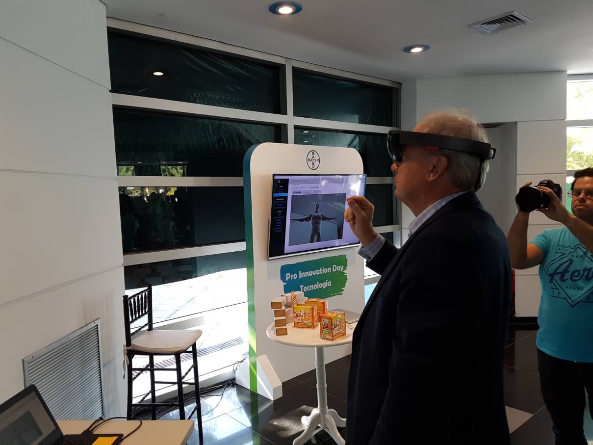 Mixed Reality (MR) 3D human body model