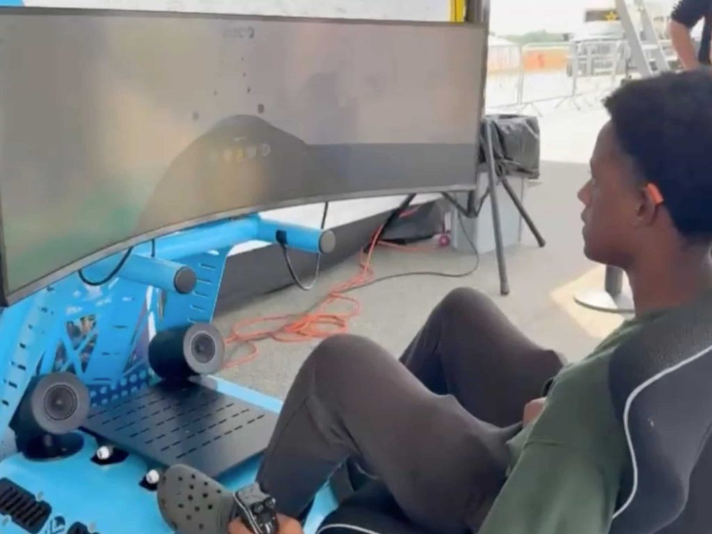 PenFed Stunt Flight Simulator